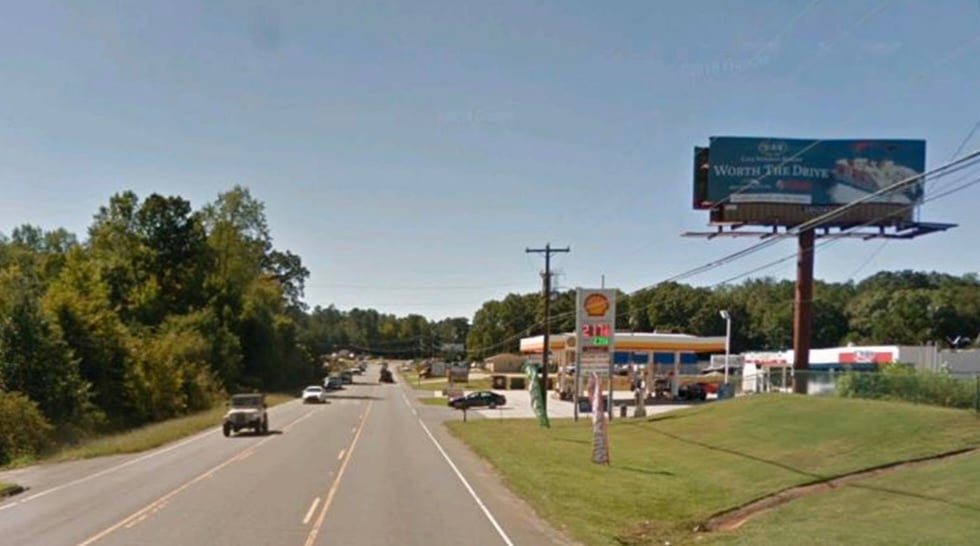 Location photo for River Hwy (Mooresville)