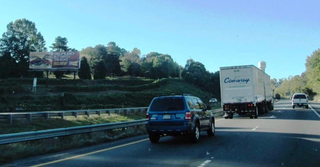 I-77 0.85 mi N/O US 21 ES Media