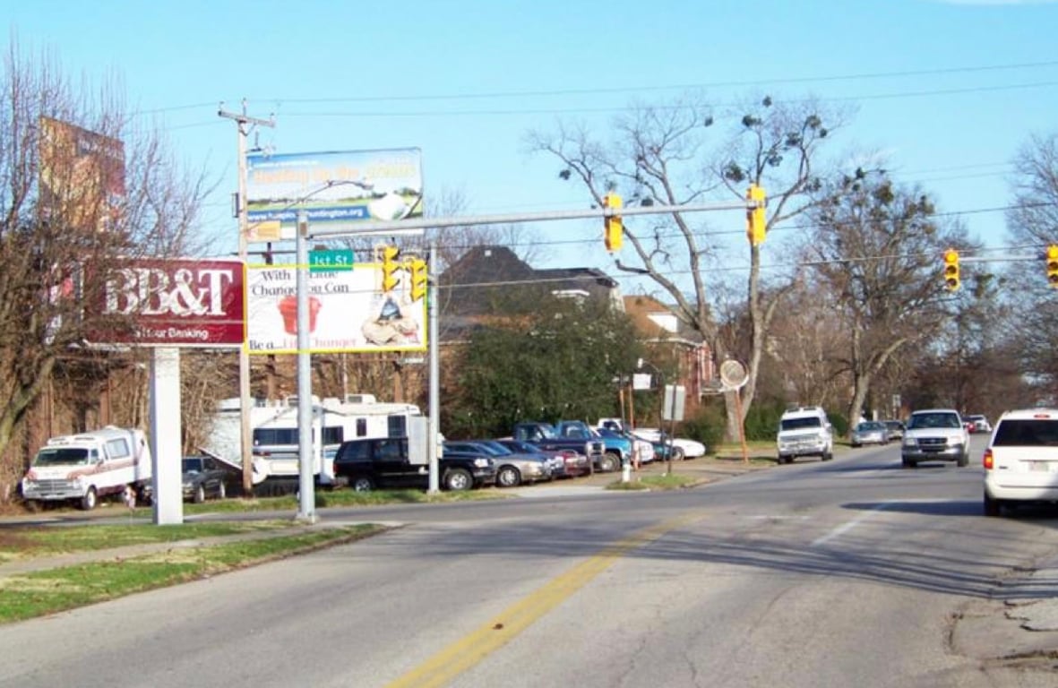 102 6TH AVENUE F/W LO LHR Media