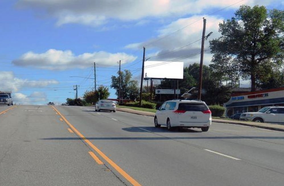 Location photo for Buford Hwy NE near Buford Hwy at Jenny's Place IB (Doraville)