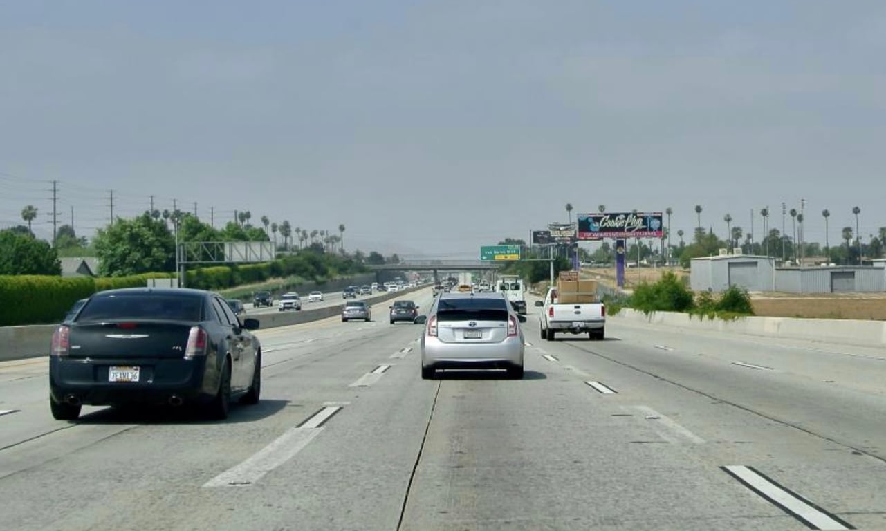 Location photo for Magnolia Ave near Indiana Opp Amber, Ramona (Riverside)