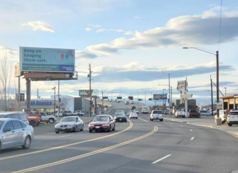 Location photo for E Nob Hill Blvd near 6th Street & Nob Hill (Yakima)