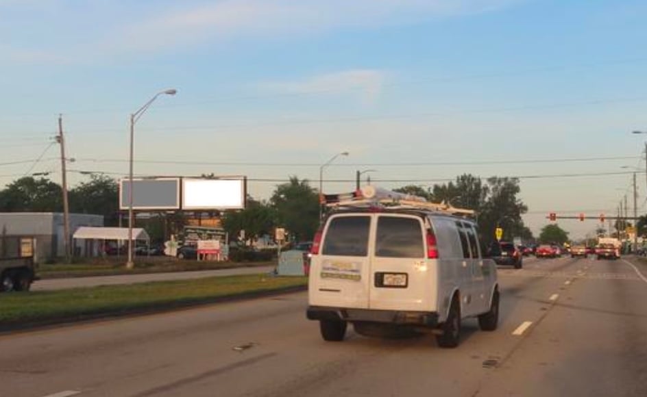 Location photo for Haverhill Rd near LAKE WORTH RD at HAVERHILL RD (Greenacres)