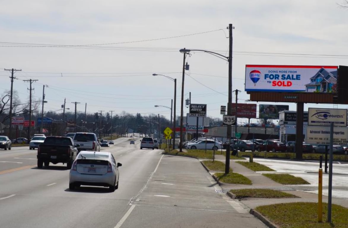 Location photo for Woodman Dr near Woodman @ 1827 Woodman, Eastmont (Dayton)