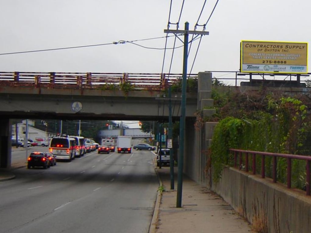 Location photo for Julie Riley Art Gallery & Art Studio (Dayton)