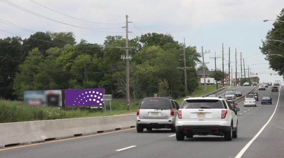 Location photo for Middlesex Ave near Rt-35 at Rosewood Dr#, Laurence Harbor (Keyport)