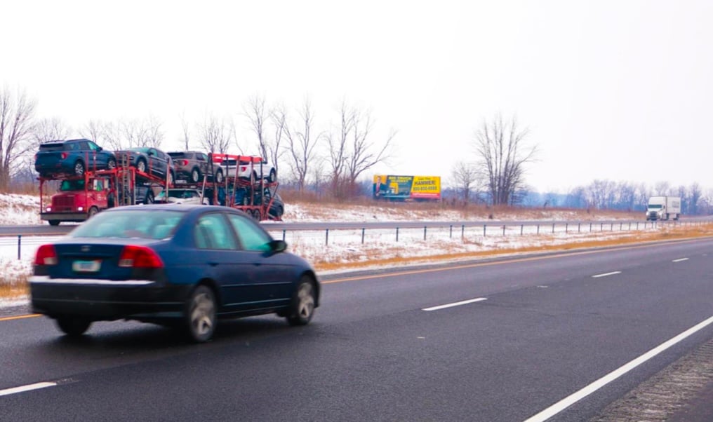 I-70 1 mi E/O Wilbur Wright Rd., at Exit 131 (mm 133) SS Media