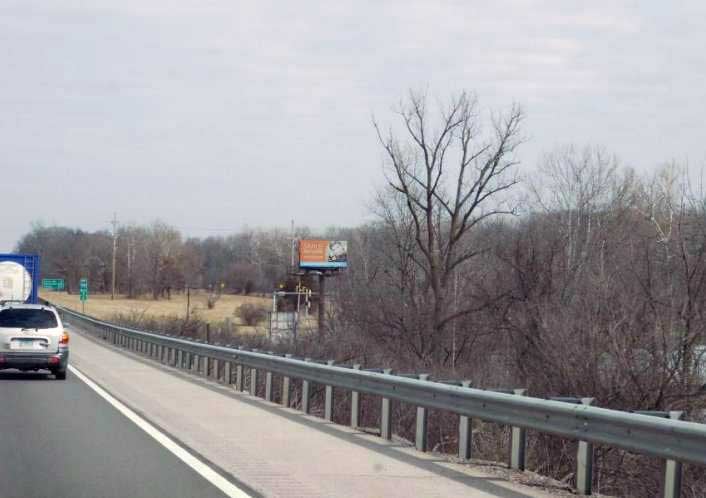 I-55/70 3/4 Miles East of Illinois Rt. 157 E/B Media