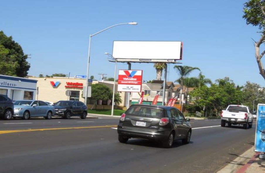 Location photo for Garnet Ave near Garnet Av & Lamont St, Pacific Beach (San Diego)