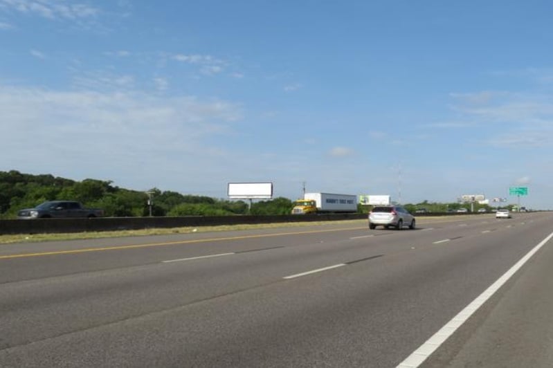 Location photo for Brentwood Stair Rd near Brentwood Stair & Hollowbrook - Wilson, Central Meadowbrook (Fort Worth)