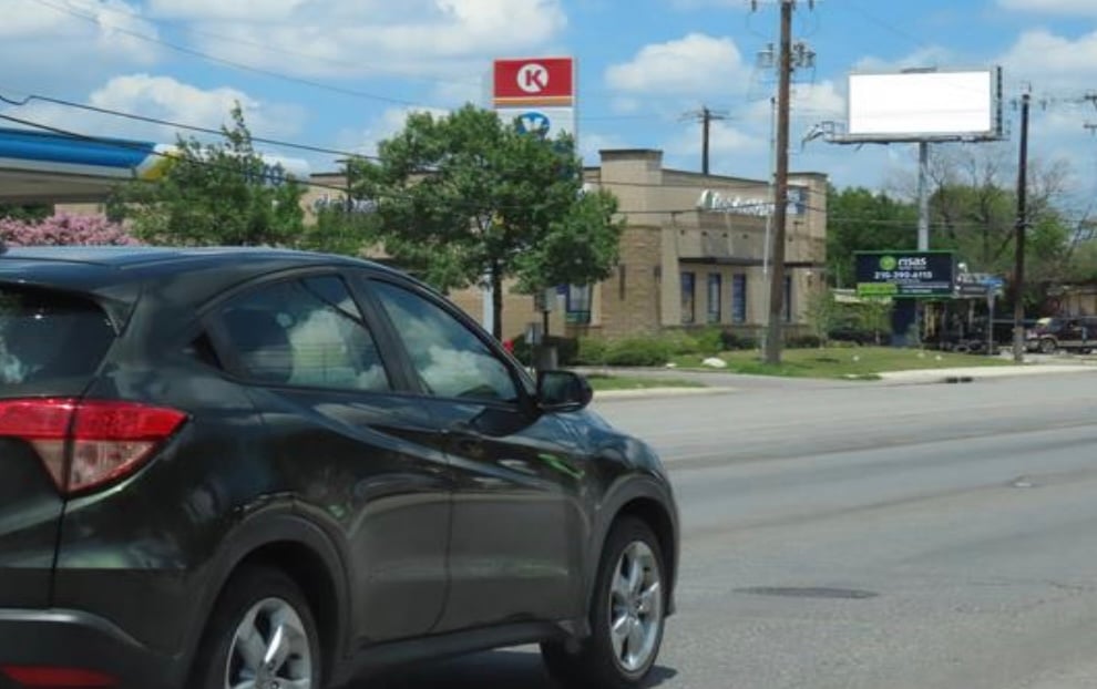 Location photo for Culebra Rd near Culebra & 19th, Woodlawn Lake (San Antonio)