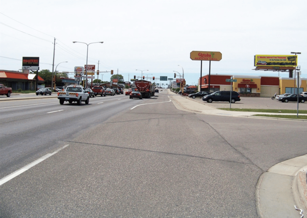 Location photo for Division St near 33rd Ave / 1st St N (St Cloud)