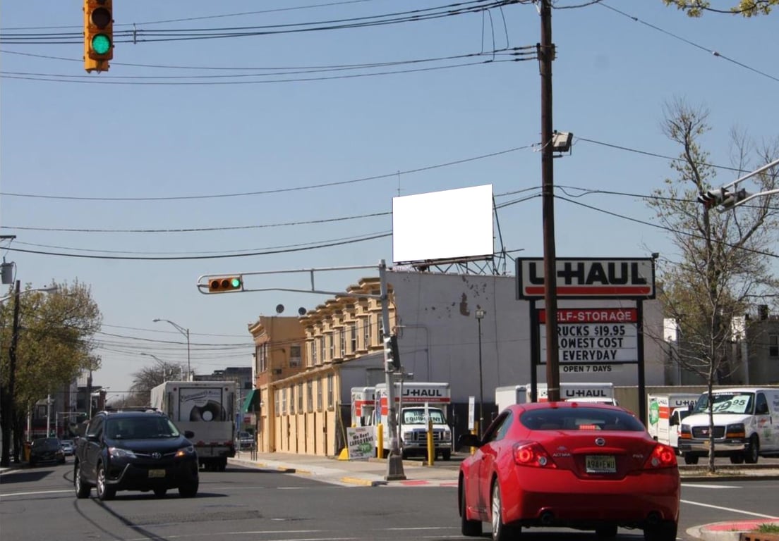 Location photo for E 2nd St near UCNJ Union College of Union County, NJ | Plainfield Campus (Plainfield)