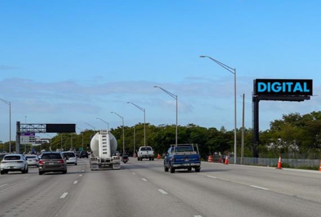 Location photo for SW 14th St near Indian Trace Shopping Center (Davie)