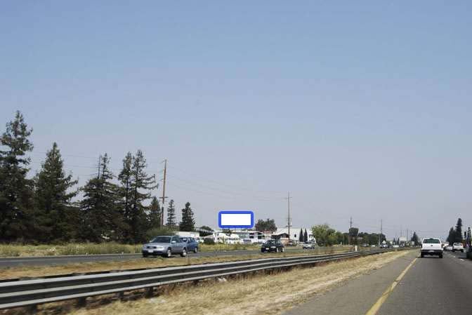 Location photo for Redwood Dr near Rohnert Park Expy Park & Ride-North (Rohnert Park)