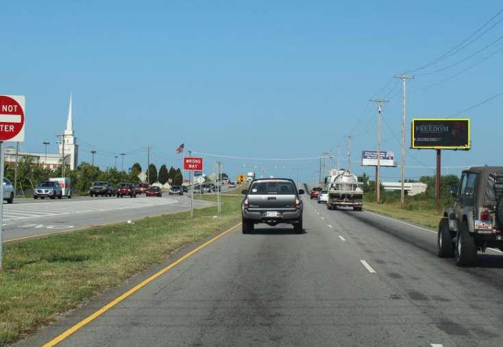 Location photo for Calhoun Memorial Hwy near Summit Square Shopping Center (Easley)