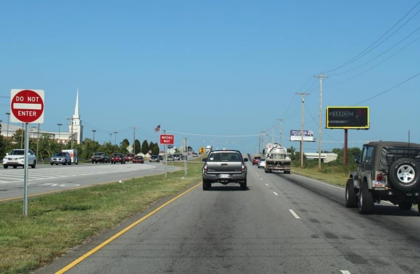 Location photo for Calhoun Memorial Hwy near Summit Square Shopping Center (Easley)