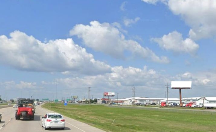 I-29 @ 550 South 36th esfs Media