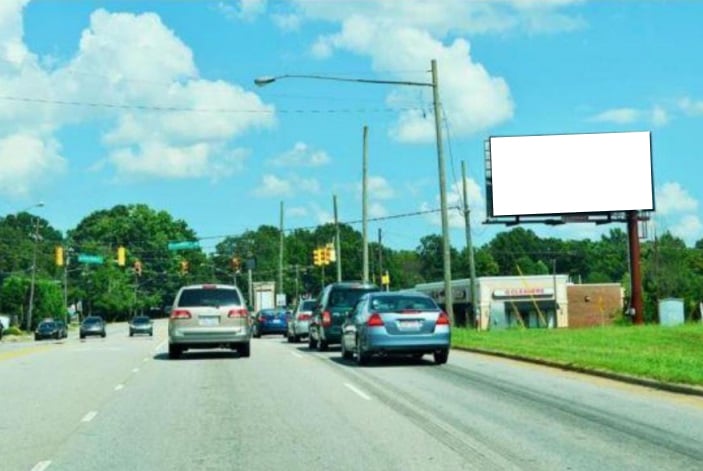 Location photo for 5621 W. MARKET ST 50 ft/ W/O MEADOWOOD SS