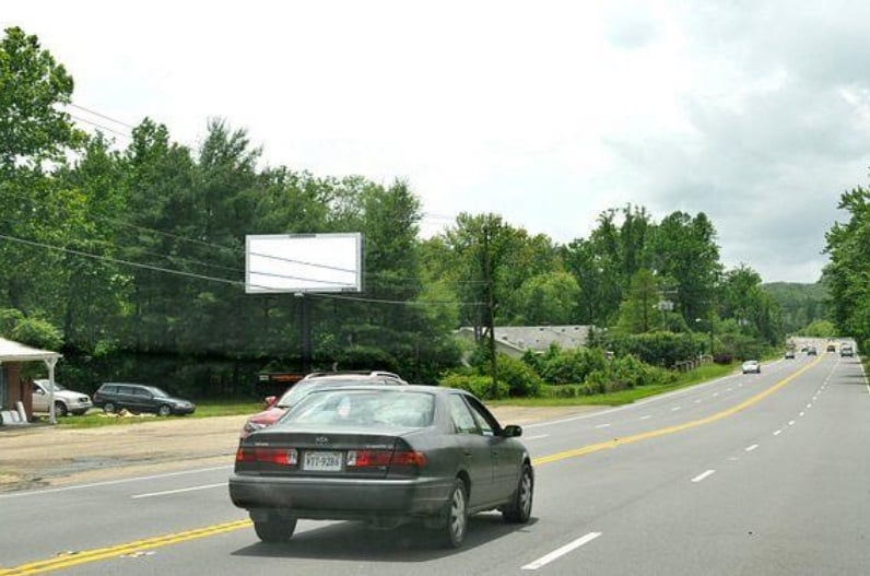 Location photo for Jefferson Davis Hwy (Fredericksburg)