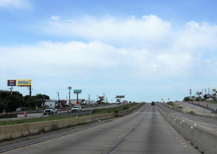 US-67 AT 706 US-67 E/S Media