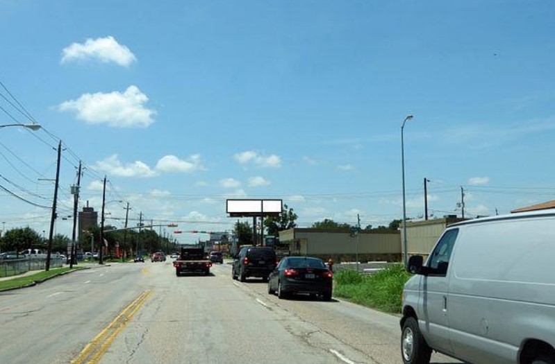 Location photo for Harris Ave near Macroplaza Mall, Westfall (Pasadena)