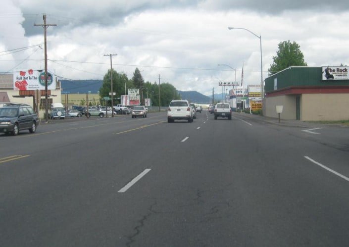 Location photo for N Pacific Hwy (Medford)