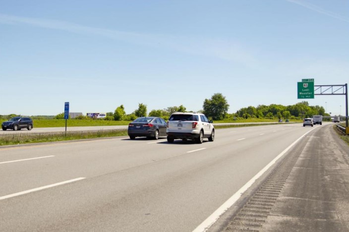 Location photo for I-71, WL, .7 MI S/O SR 83, 2 S/F 20x80