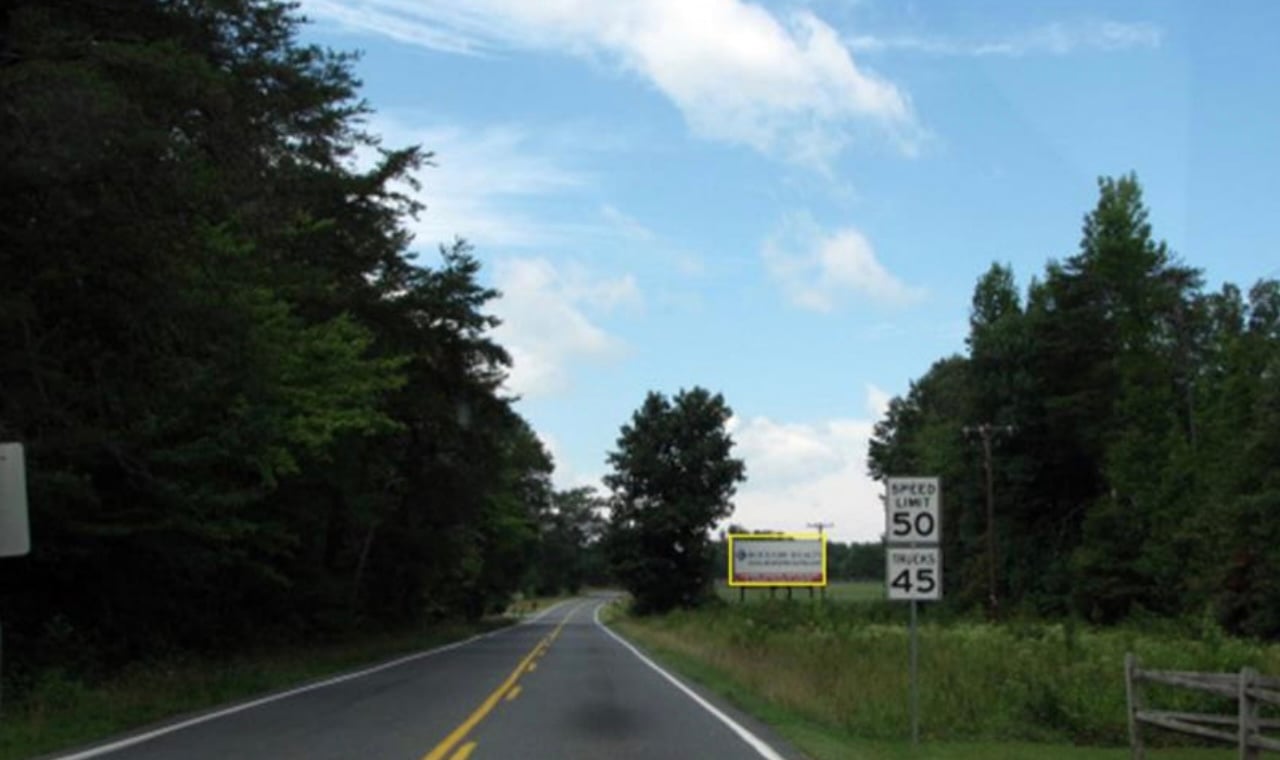 N/S RT 606 .25 MI W/O RT 1 THORNBURG F/E Media