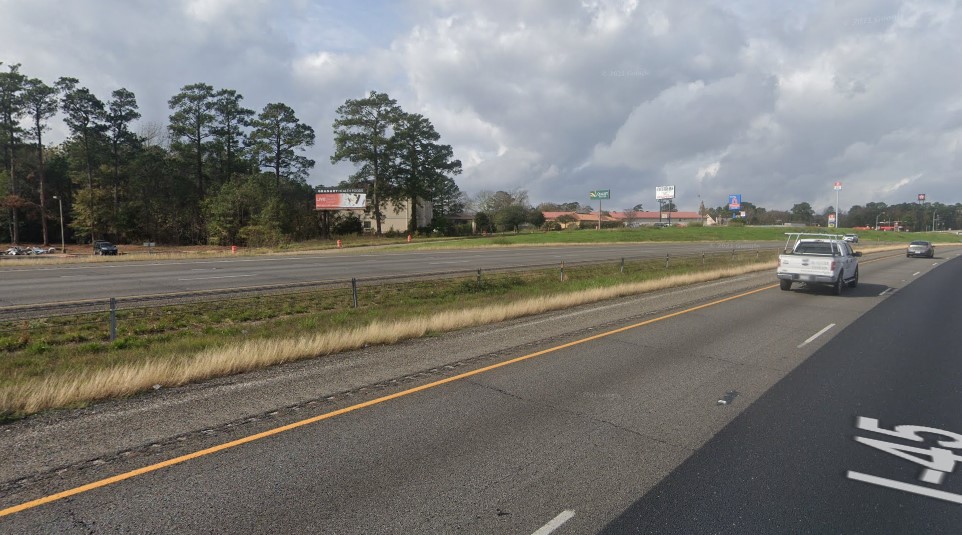 Location photo for N Fwy Service Rd near Texas a&m (Huntsville)