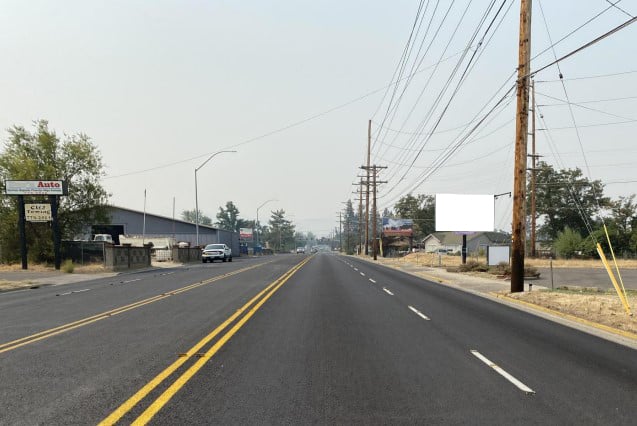 N/L W. McAndrews Rd. 125 FT E/O Pinecroft Ave W F/E Media