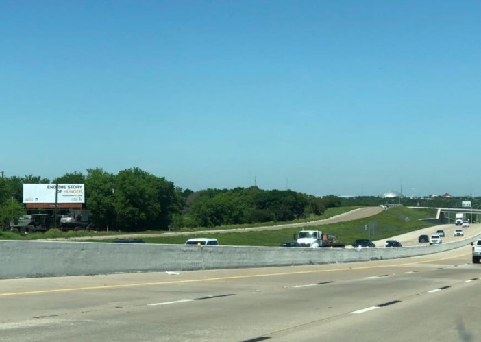 W/S I-35 .25 MILE S/O TAHUAYA FS Media