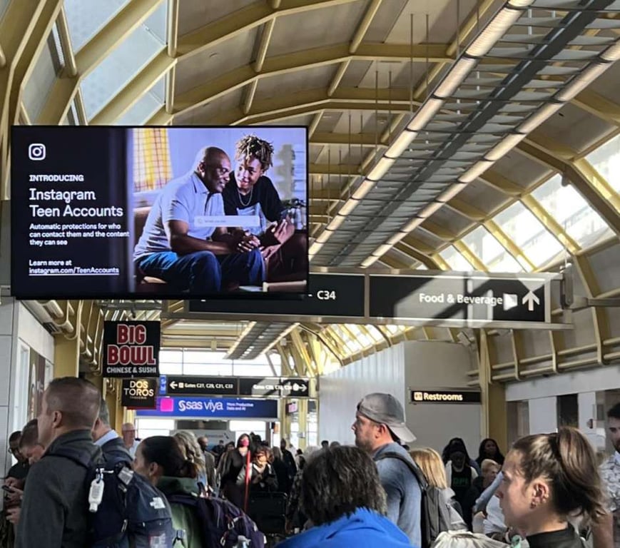 Location photo for Ronald Reagan Washington National Airport Access Rd near Ronald Reagan Washington National Airport (Arlington)