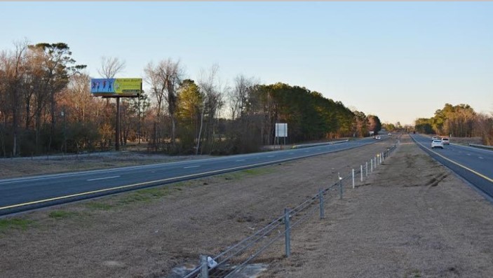 W/S OF I-40, .8 MILES W/O MM 380 TRDU Media