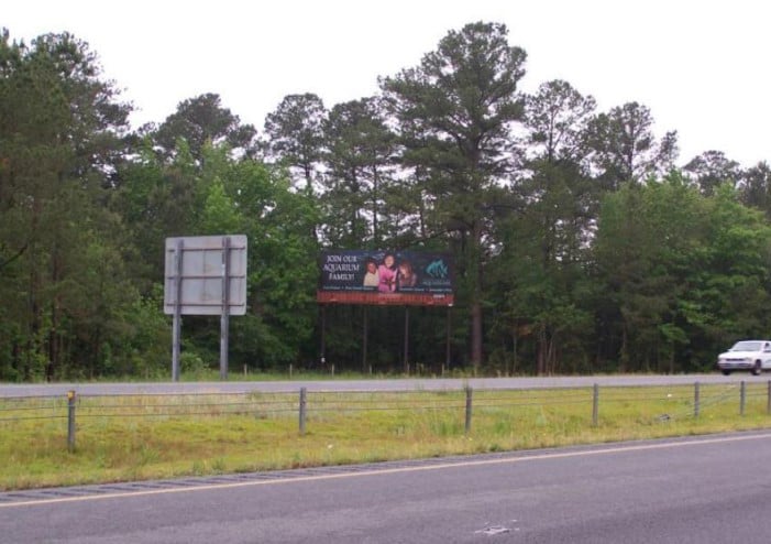 I-40 W/S 0.5 mi W/O Hwy. 55 (MM 340.5) TRDU Media