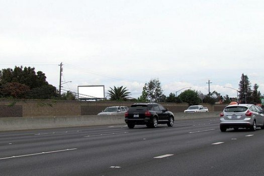 Location photo for E Bayshore Rd (East Palo Alto)