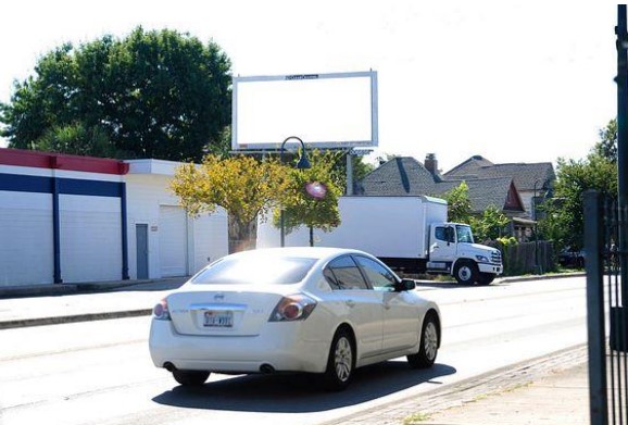 Location photo for S St Mary's St near Ricos Museum, Lavaca (San Antonio)