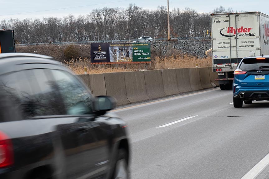 PA Turnpike Ext .70 mi N/O Quakertown F/SE Media