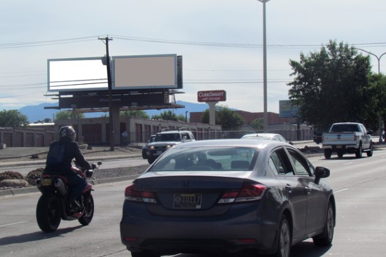 Location photo for Columbia Dr SE near Girard @ Gibson, Victory Hills (Albuquerque)