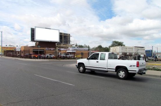 Location photo for Louisiana Blvd SE near Louisiana @ Zuni, South San Pedro (Albuquerque)