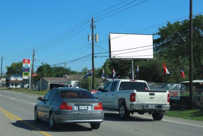 Hwy 146 ES 528ft S/O Miles F/S - 2 Media