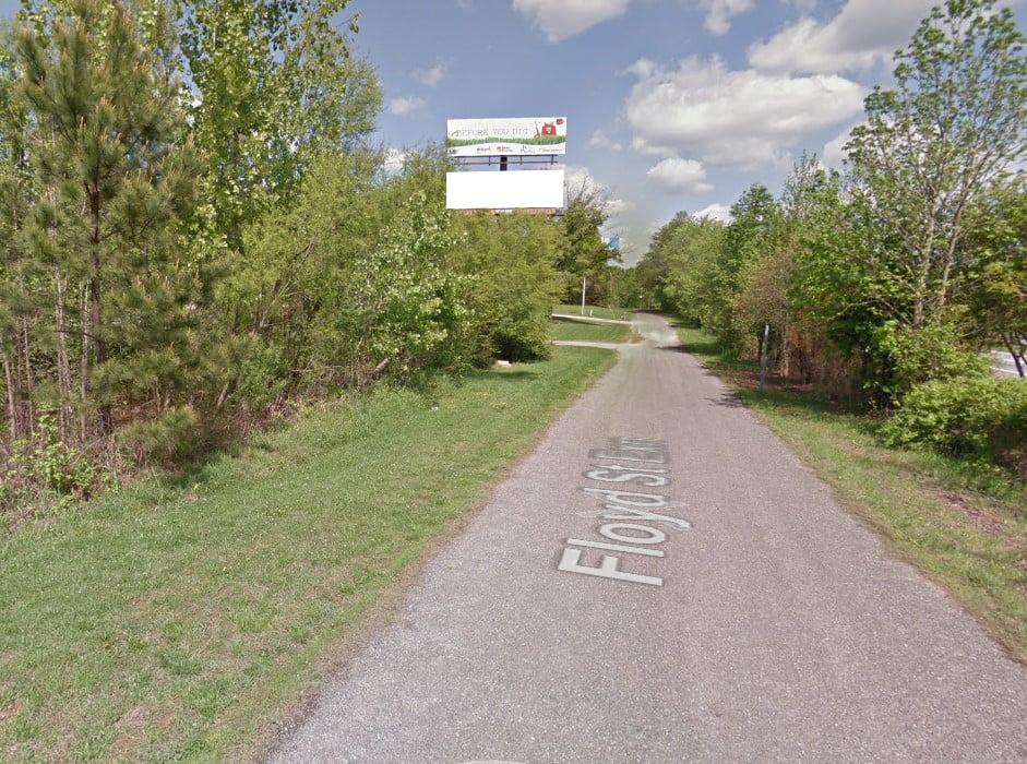 I-85 W/S 1 MI N/O EXIT 8 BOTTOM Media