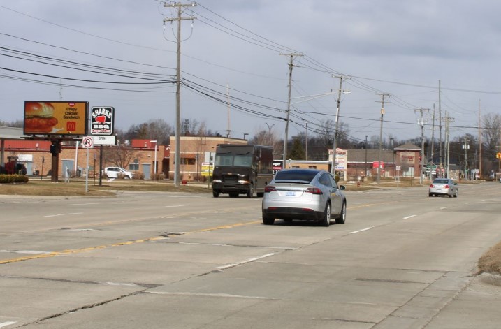 Location photo for Rochester Rd S/O E. Long Lake Rd - W/L F/S