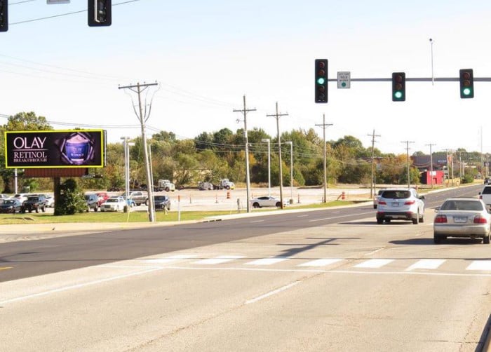 Location photo for S Walton Blvd near SW 8th St at 608 Bldg, Downtown Bentonville (Bentonville)