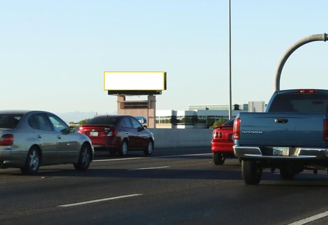 Loop 101 (Aqua Fria Fwy) 1/4 mi N/O Camelback Rd W/S F/S Media