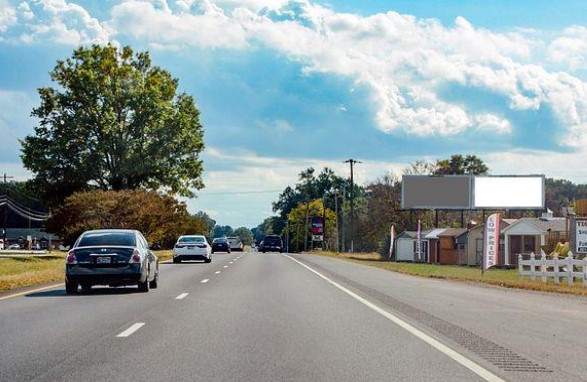 Location photo for MD-5 near Farmers Market in Charlotte Hall off of Three Notch Rd (Charlotte Hall)