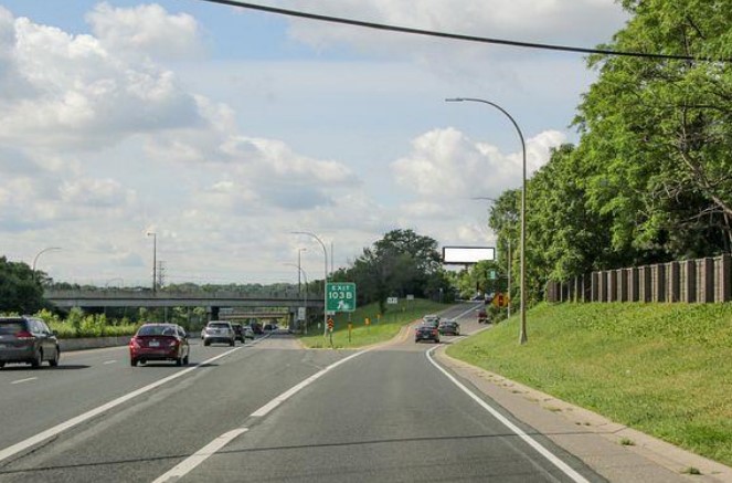 Location photo for I-35E WS 300ft S/O W 7th St F/N - 2