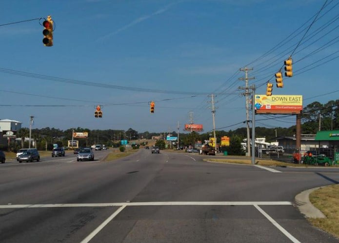 US HWY 17 W/S 2 MI N/O ST HWY 9 Media