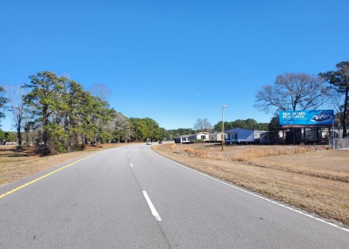 US HWY 17 N E/S .32 MI N/O ST HWY 9 Media