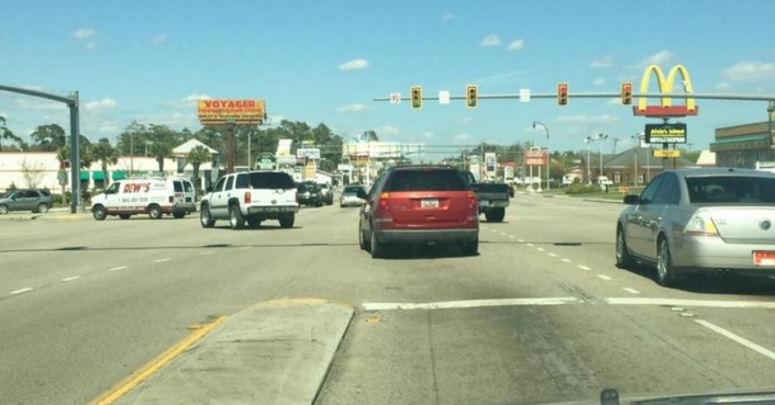 US HWY 17 N W/S 460 FT N/O MAIN ST Media